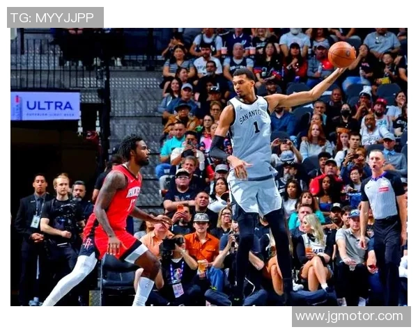 复赛精彩对决火箭队与马刺队的全场回放分析与精彩瞬间回顾